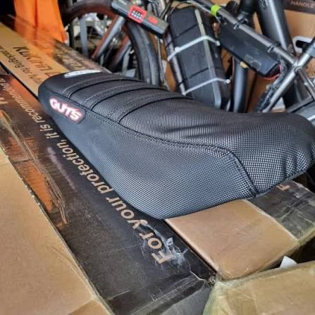 Seat cover for surron lbx and ultra bee